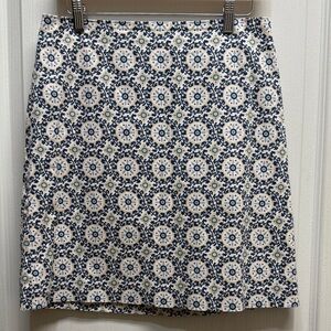 Chic Blue and White Patterned Skirt
